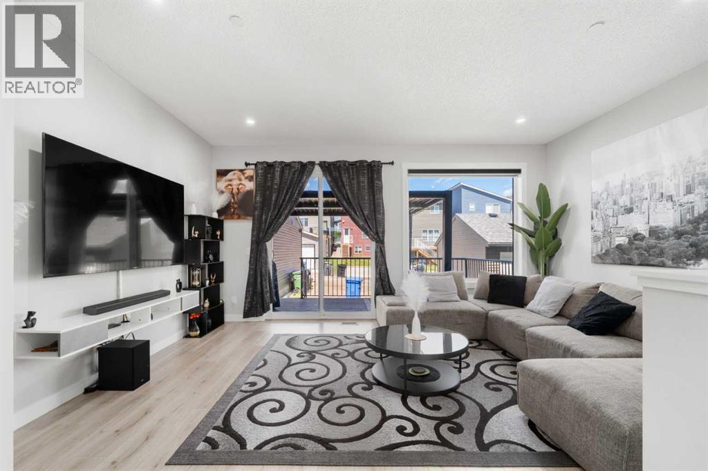 45 Herron Mews Ne Property Photo 10