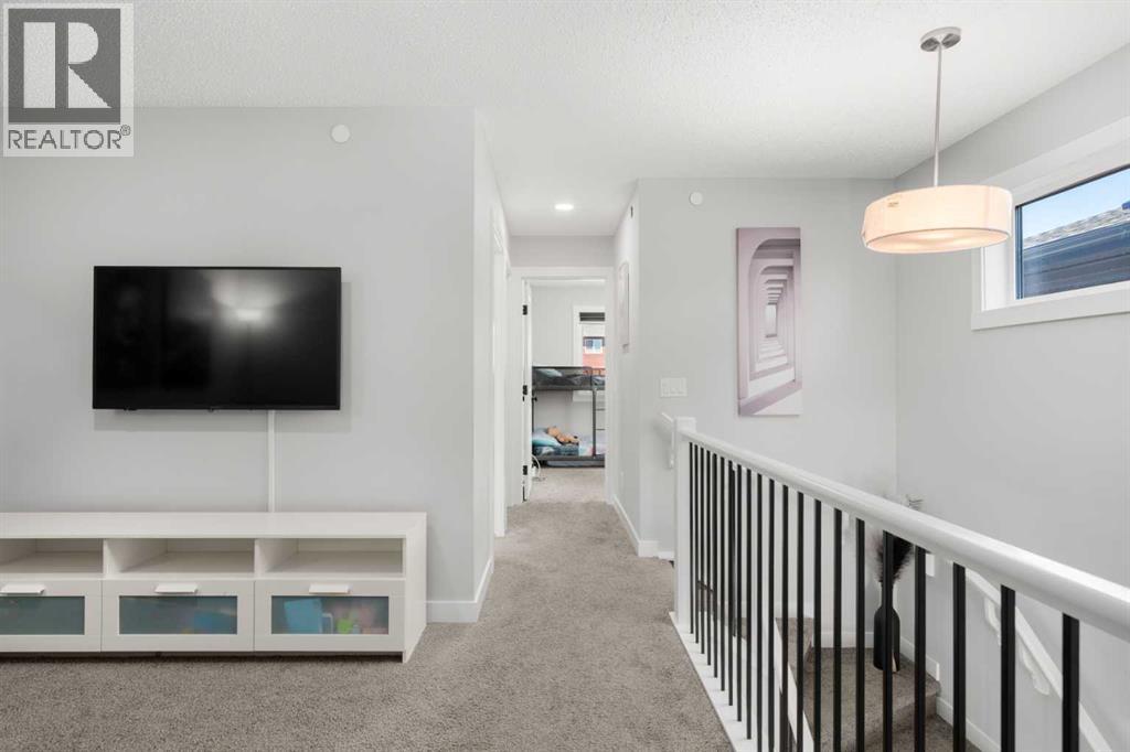 45 Herron Mews Ne Property Photo 19