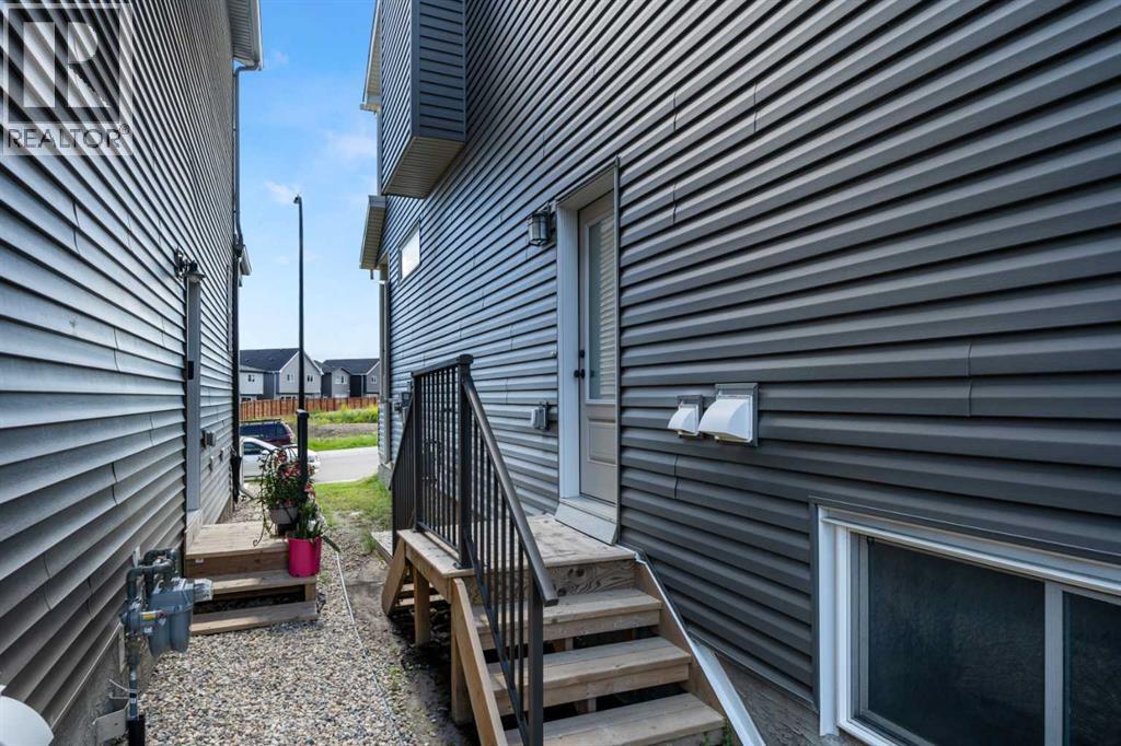 45 Herron Mews Ne Property Photo 26