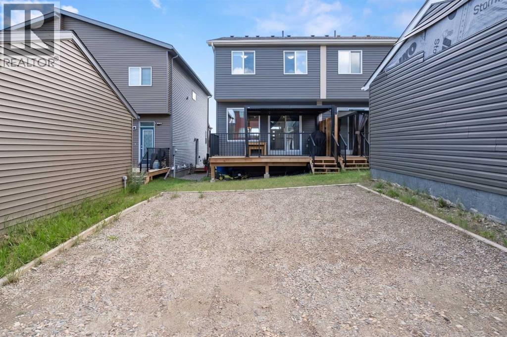 45 Herron Mews Ne Property Photo 27