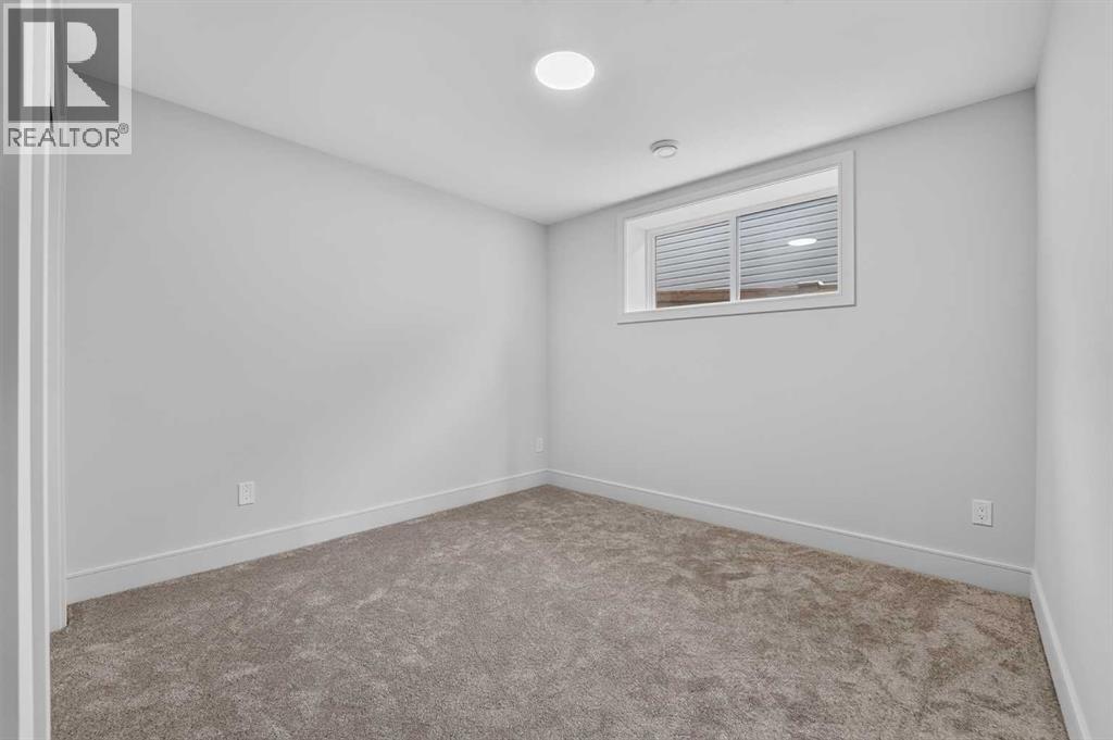 3121 44 Street S Property Photo 40