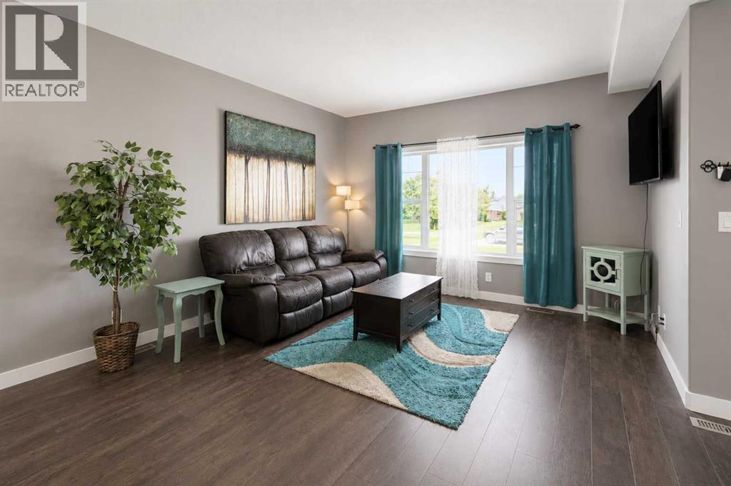 18 Hanson Green Property Photo 4