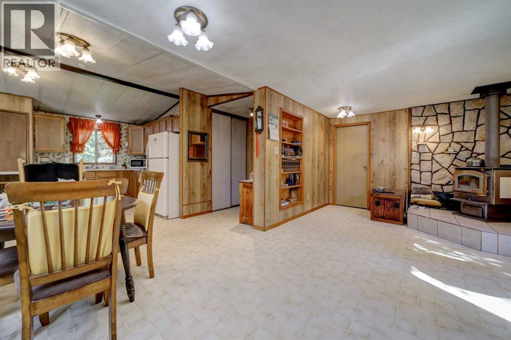 5670 16 Avenue Property Photo 7