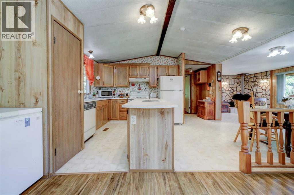 5670 16 Avenue Property Photo 14