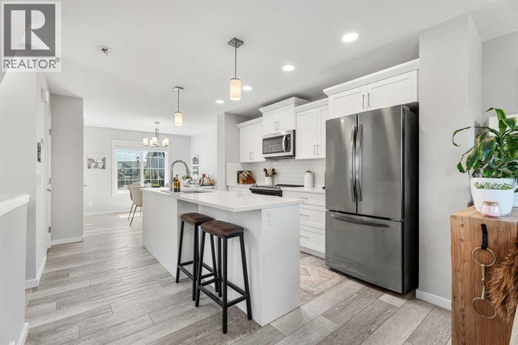 1407 3 Street Southeast Property Photo 6