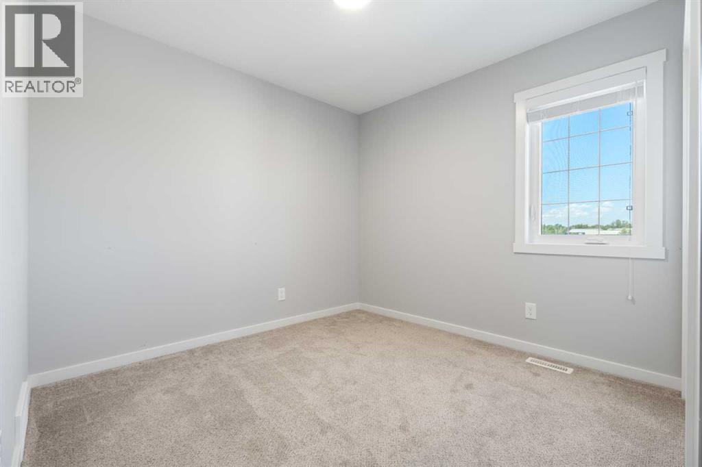 1407 3 Street Southeast Property Photo 17