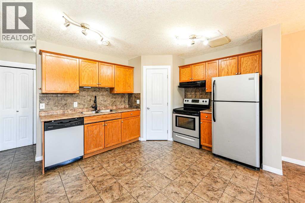 6802 50 Avenue Property Photo 7