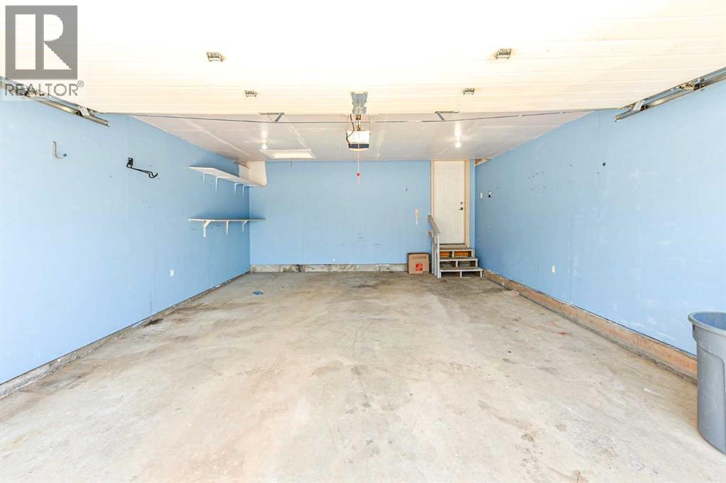 6802 50 Avenue Property Photo 24