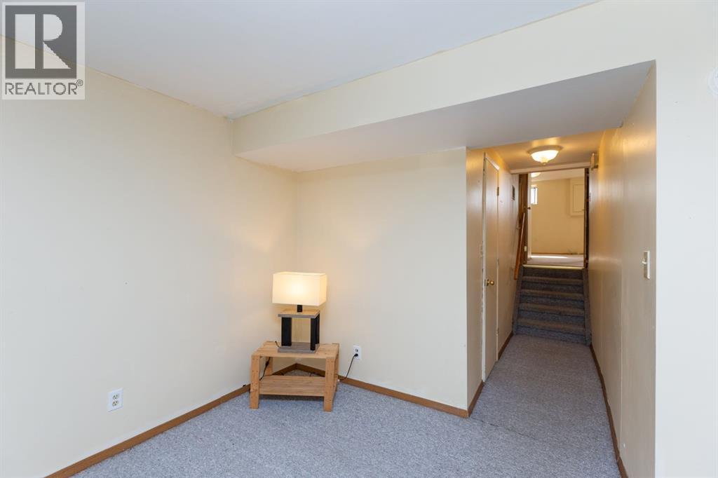 95 Castleridge Close Ne Property Photo 24