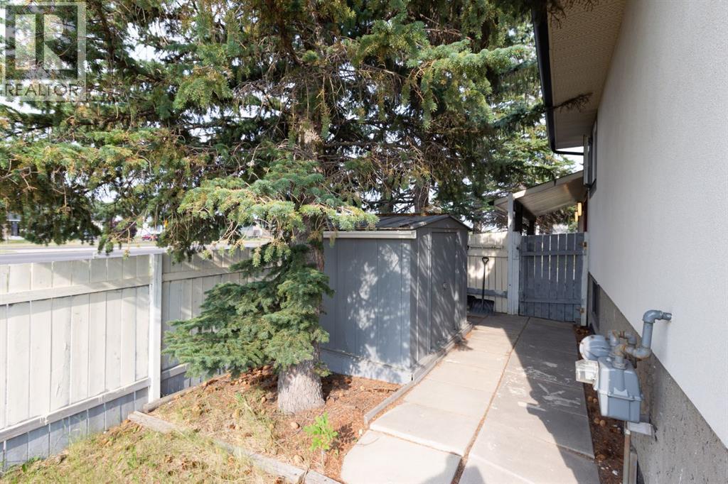 95 Castleridge Close Ne Property Photo 43