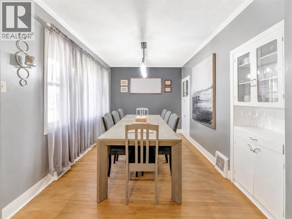 1512 49 Avenue Property Photo 8