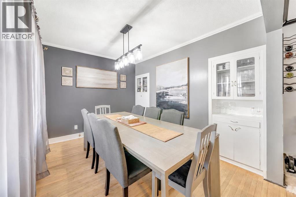 1512 49 Avenue Property Photo 9