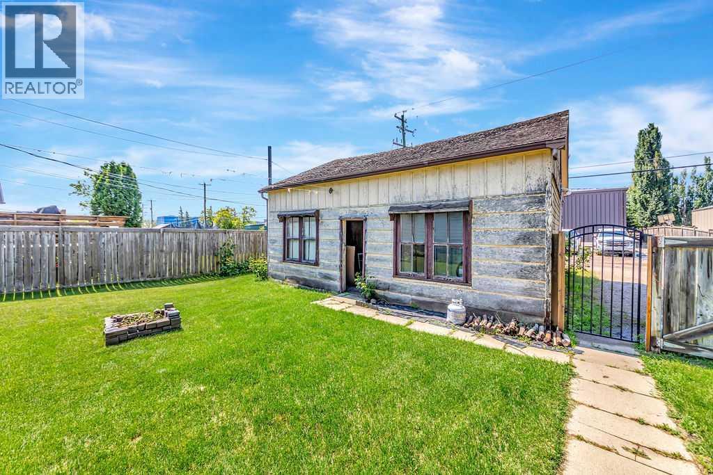 1512 49 Avenue Property Photo 31