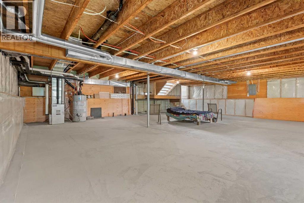 209 First Avenue S Property Photo 29