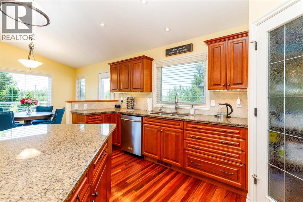 54 Fieldstone Way Property Photo 10