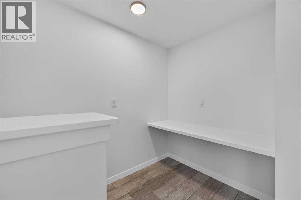 81 Midtown Boulevard Southwest Property Photo 10