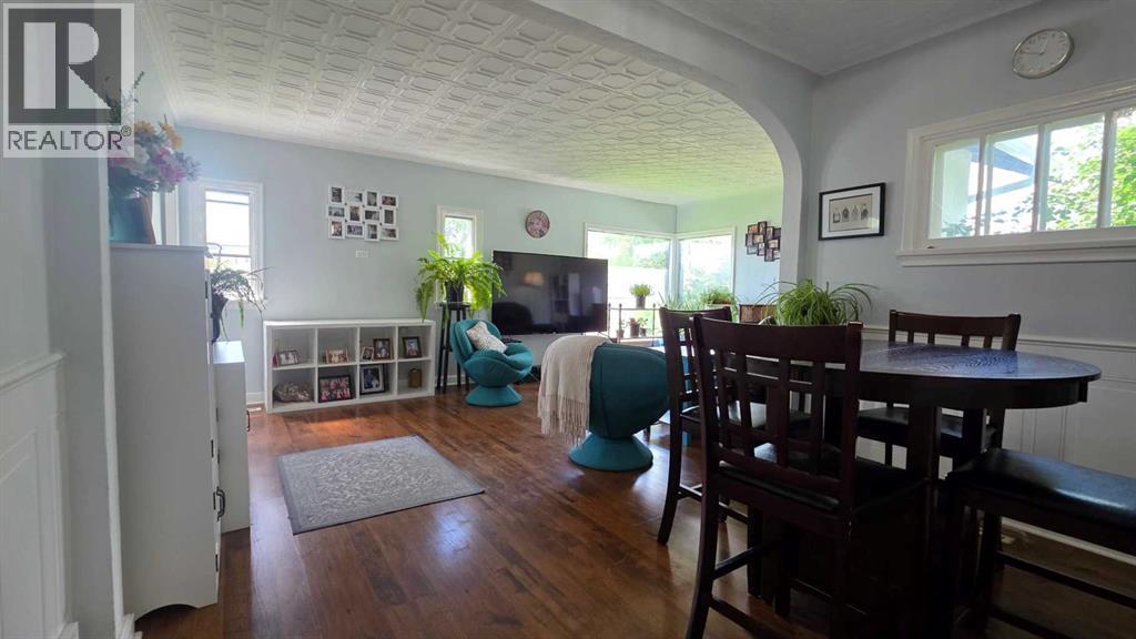 5105 Windsor Avenue Property Photo 8
