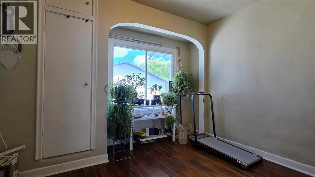 5105 Windsor Avenue Property Photo 19