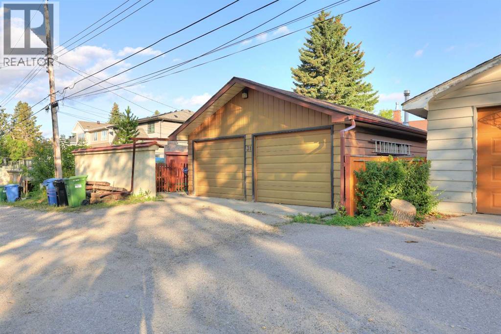 31 Rosery Drive Nw Property Photo 8