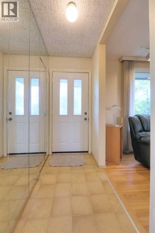 31 Rosery Drive Nw Property Photo 9