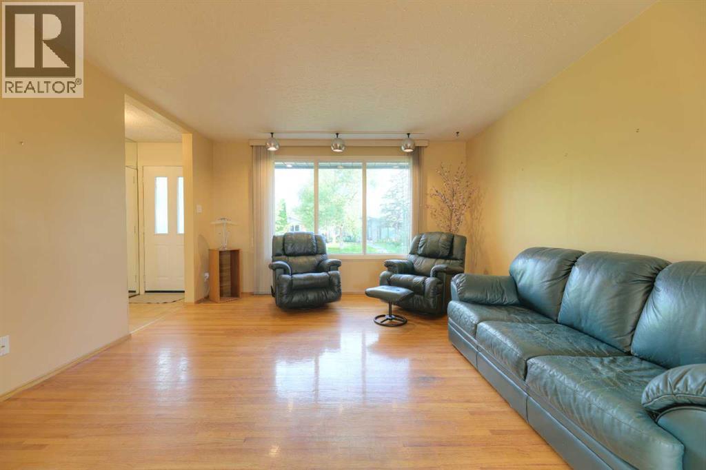 31 Rosery Drive Nw Property Photo 11