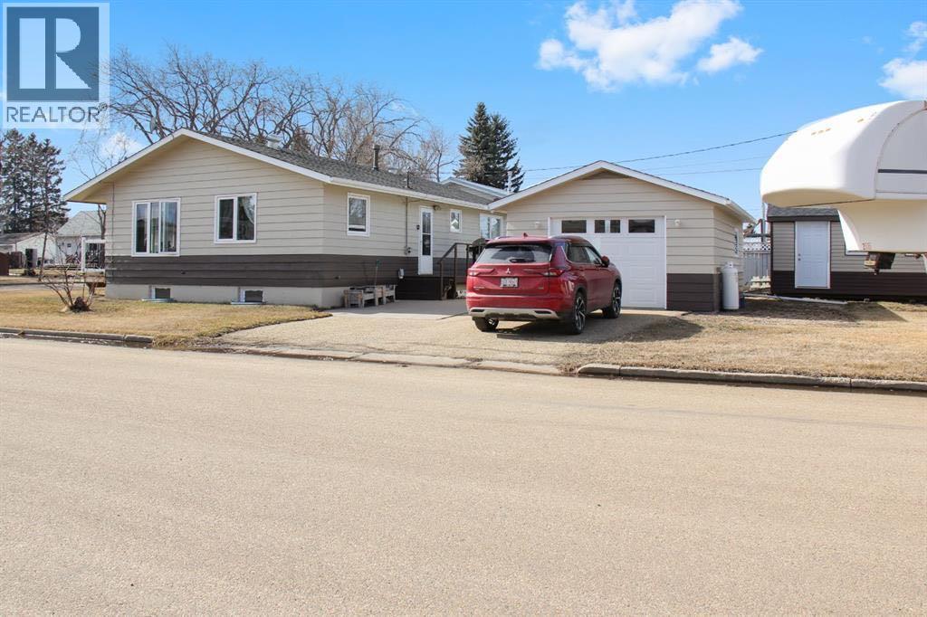 4801 48 Avenue Property Photo 28