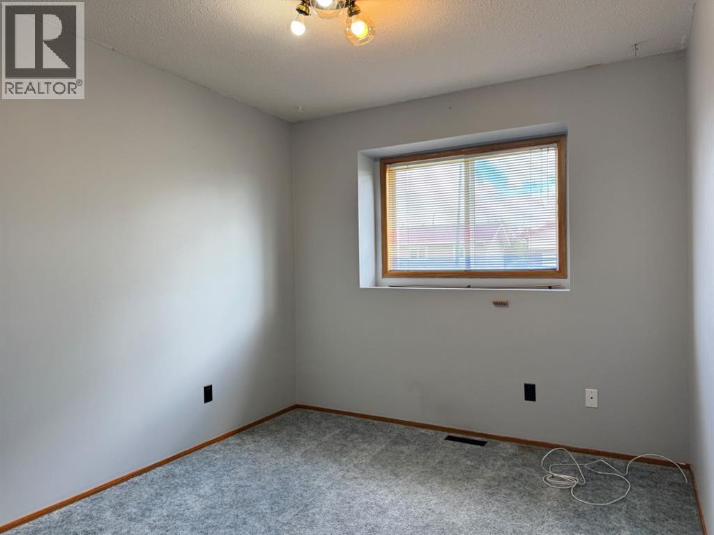 11300 110 Avenue Crescent Property Photo 23