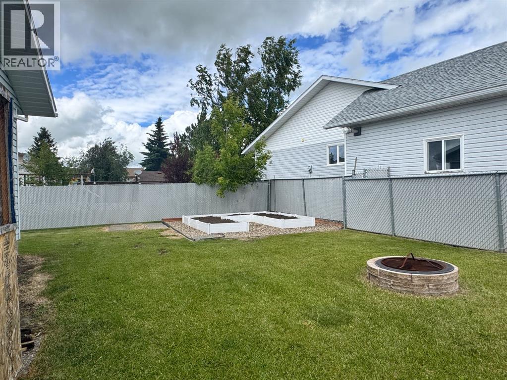 11300 110 Avenue Crescent Property Photo 37