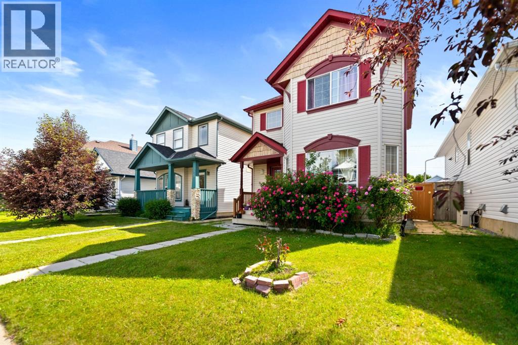 221 Tarington Close Ne Property Photo 4