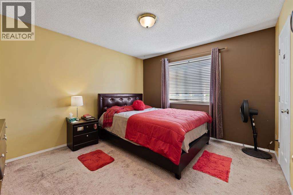 221 Tarington Close Ne Property Photo 25