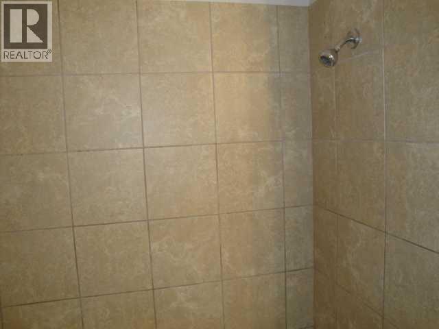 39 Meadowlark Boulevard N Property Photo 15