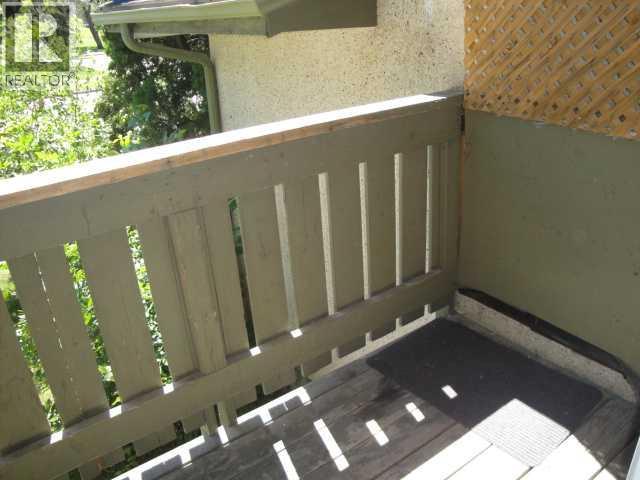 39 Meadowlark Boulevard N Property Photo 19