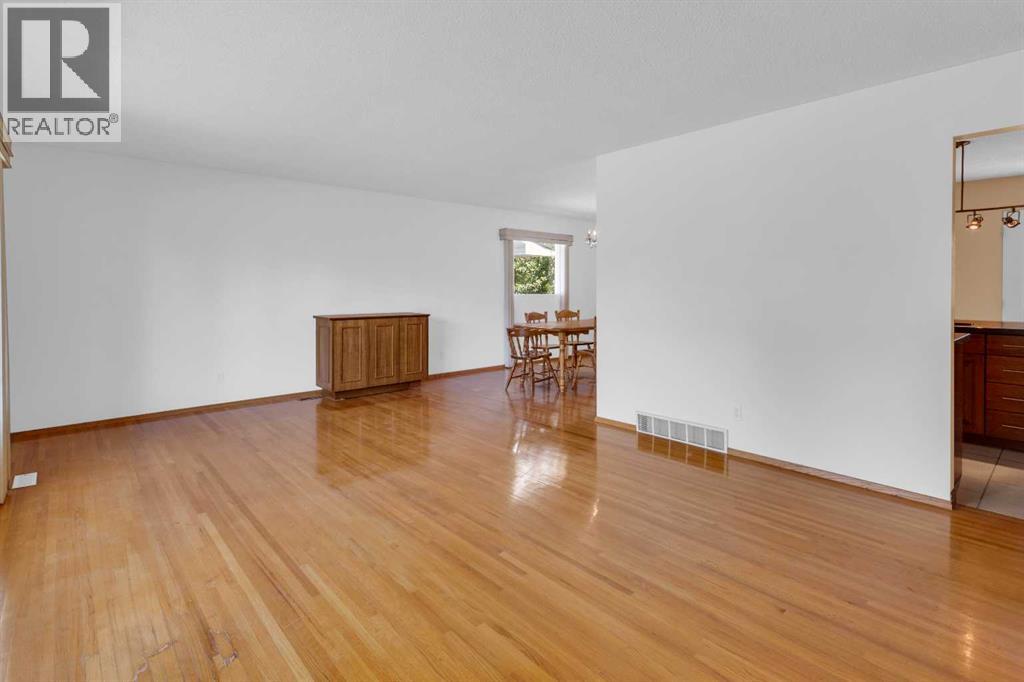 11224 Wilson Road Se Property Photo 4