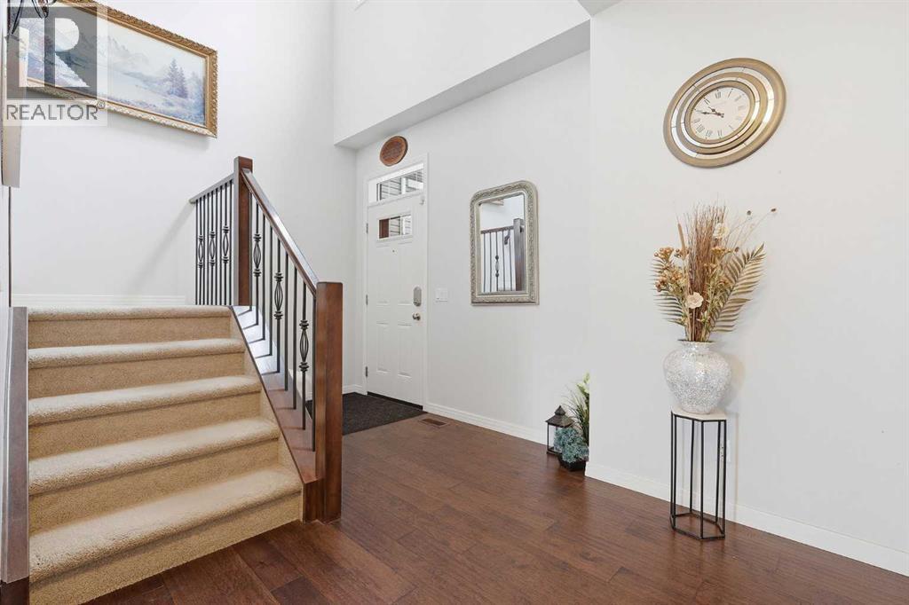 7 Auburn Crest Way Se Property Photo 3