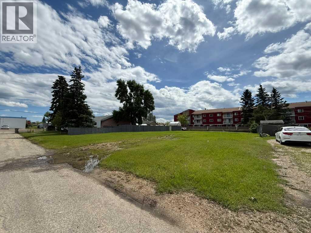 9809 96 Avenue Photo de la propriété 1