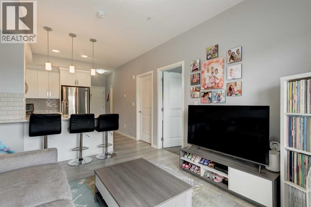370 Harvest Hills Common Northeast Property Photo 1