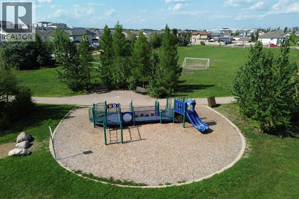 181 Grouse Way Property Photo 2