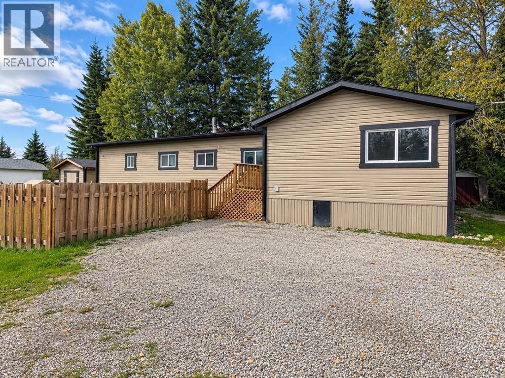 810 56 Property Photo 2