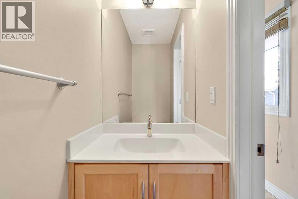 66 Glamis Green Southwest Property Photo 13