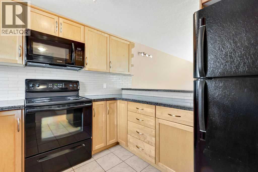66 Glamis Green Southwest Property Photo 15