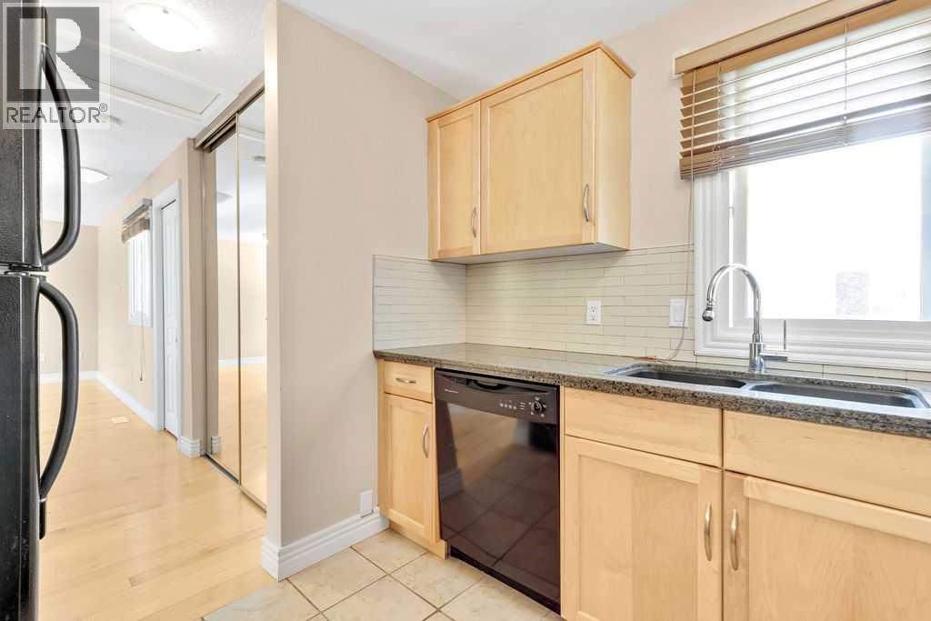 66 Glamis Green Southwest Property Photo 16