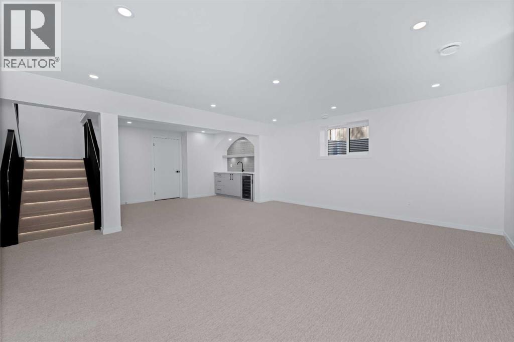 88 Cheyenne Crescent Nw Property Photo 29
