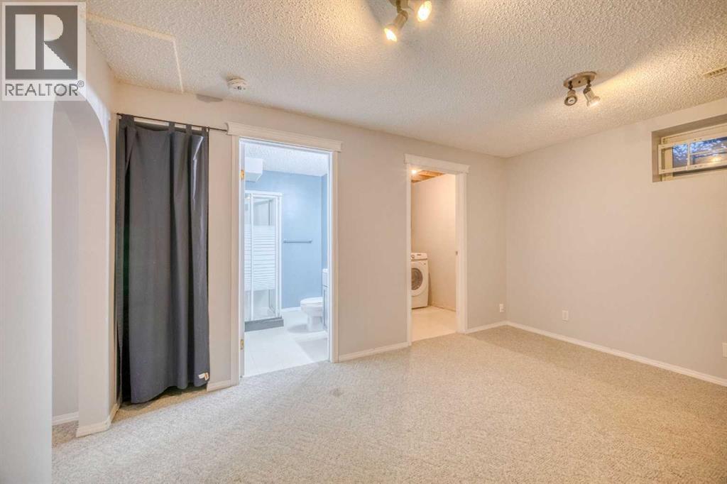81 Prestwick Avenue Se Property Photo 32