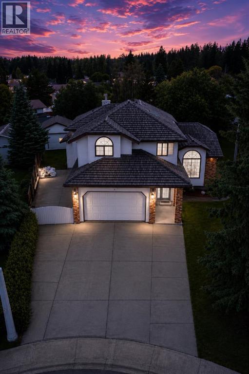 5245 16 Avenue Property Photo 3