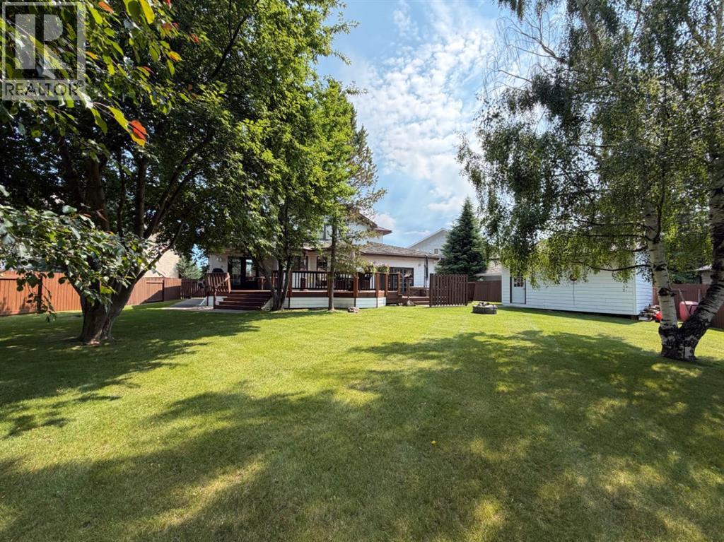 5245 16 Avenue Property Photo 10