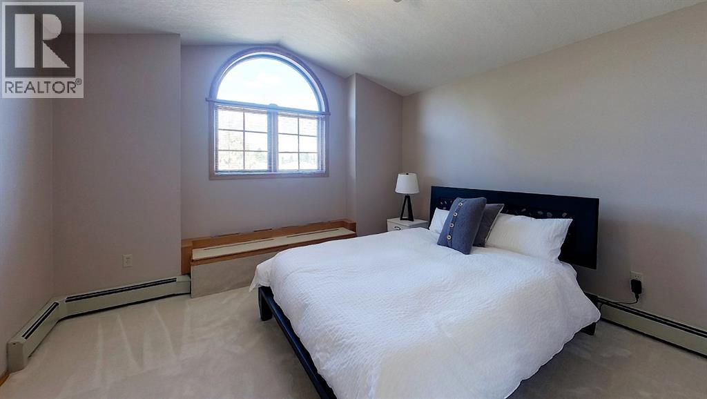 5245 16 Avenue Property Photo 38