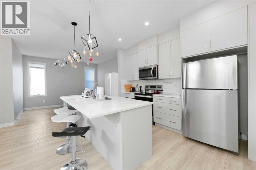 226 Ambleton Drive Nw Property Photo 6