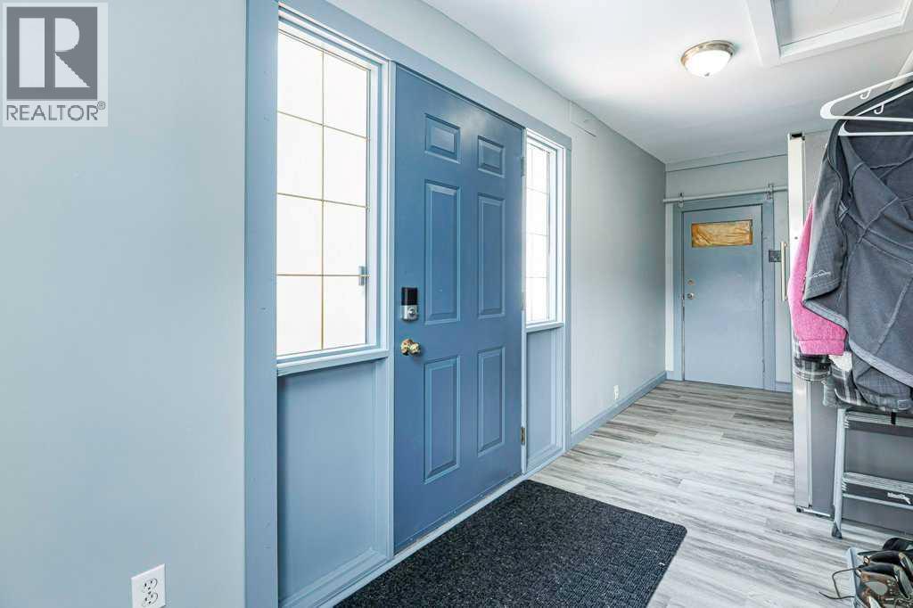5003 48 Street Property Photo 23