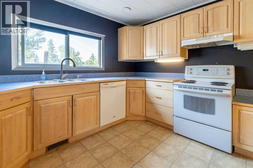 180 E 400 N Property Photo 10