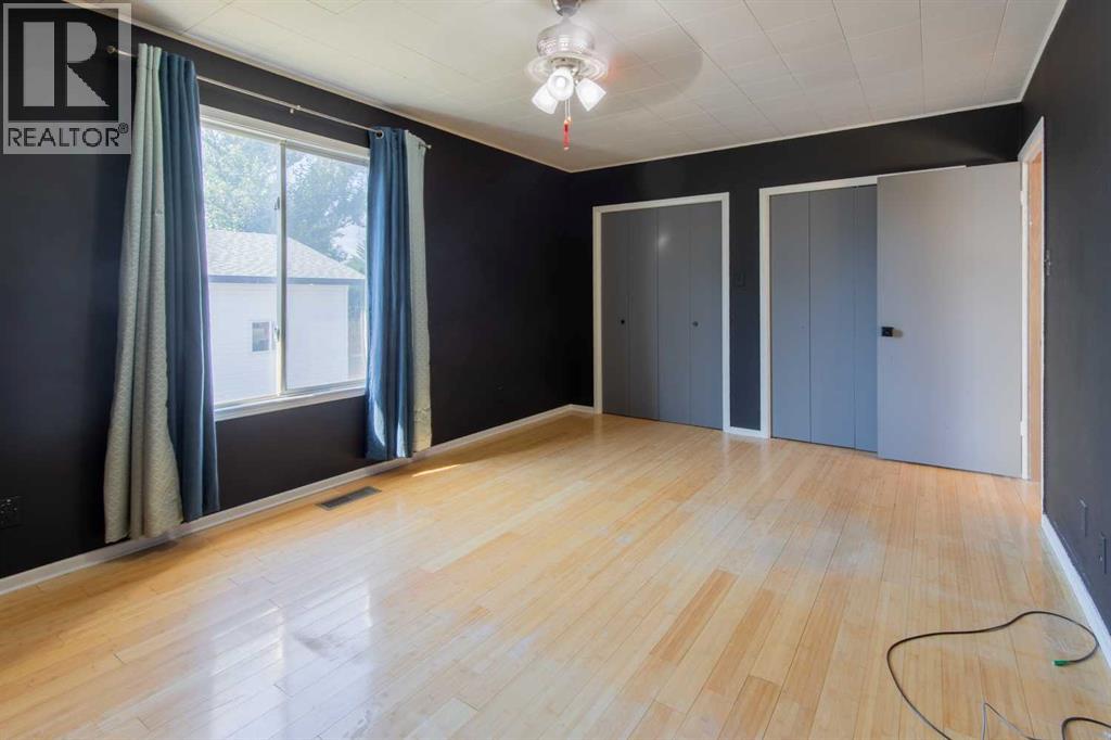 180 E 400 N Property Photo 13